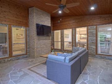 8518 Richardson Branch Trail