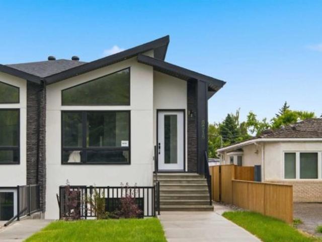8518 33 Avenue Nw, Calgary, AB, T3B 1M1 house for sale | Listing ID A2342 | Royal LePage