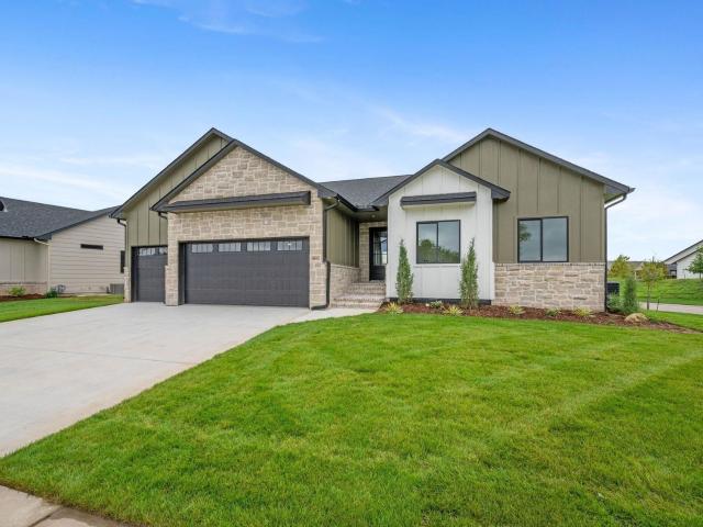 8513 Pebble St, Maize, KS