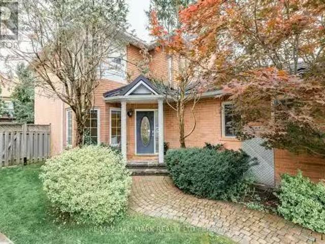 851 Hilton Boulevard, Newmarket, ON, L3X 2H7 house for sale.