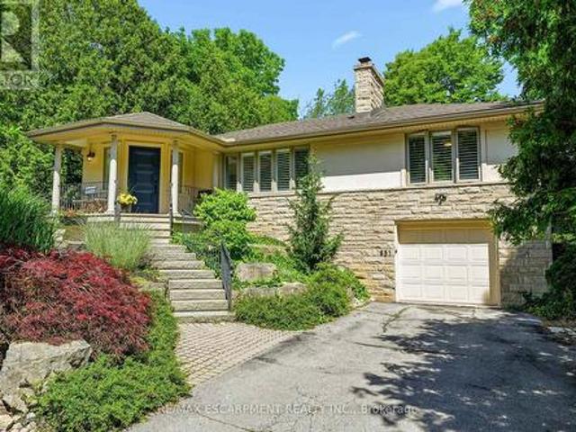 851 Mewburn Road, Hamilton, ON, L9G 3E4 house for sale | Listing ID X13519 | Royal LePage