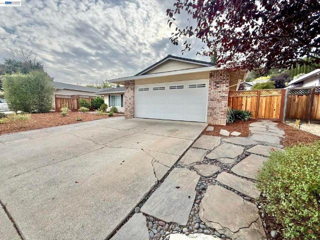 8525 Ousley Dr