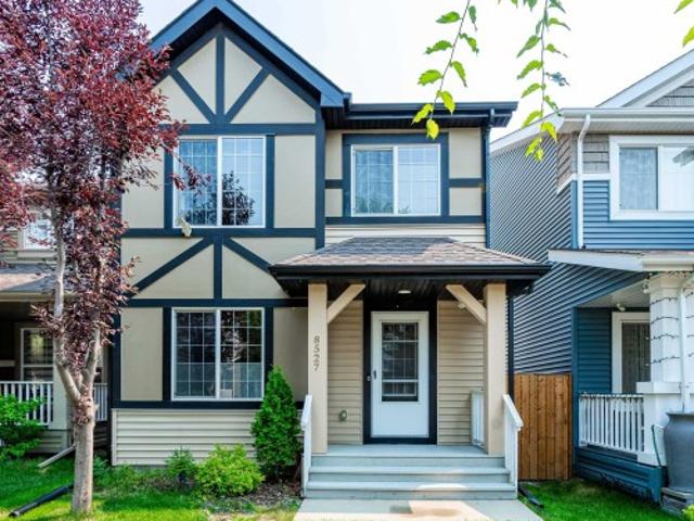 8527 Ellis Link Nw, Edmonton, AB, T6M 0P5 house for sale | Listing ID E4505 | Royal LePage
