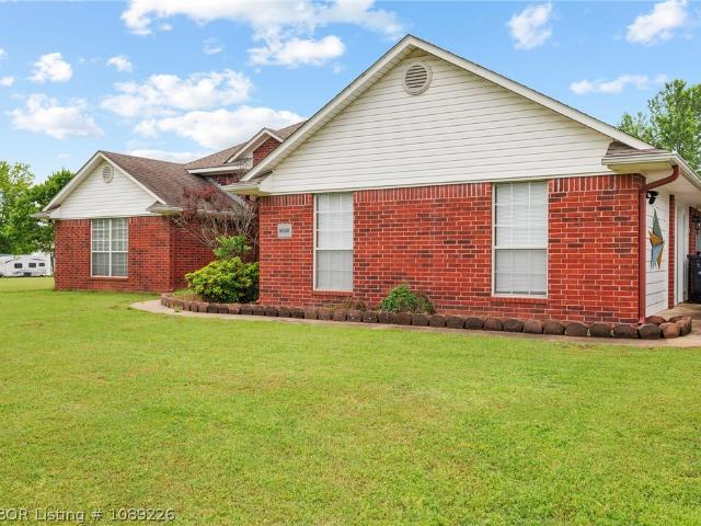 8529 Uniontown Highway