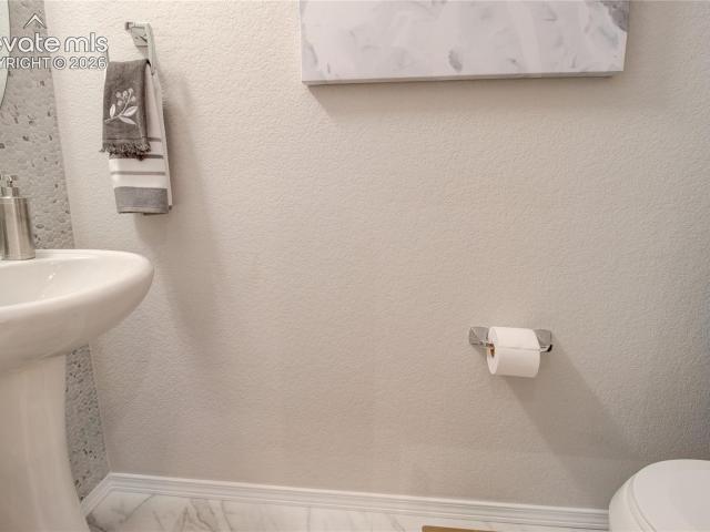 8521 Perkins Lane