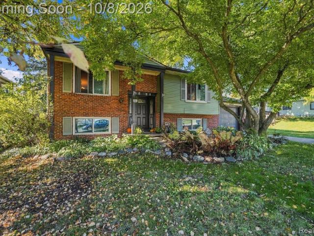 8522 Buckingham Drive