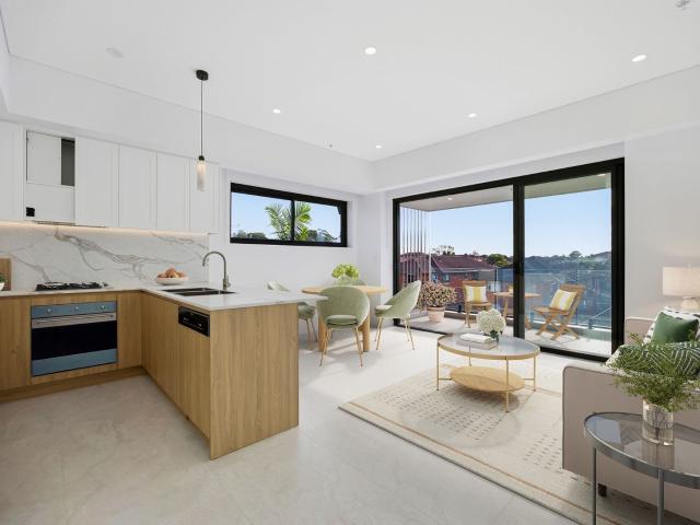 8/52 Frederick Street, Campsie