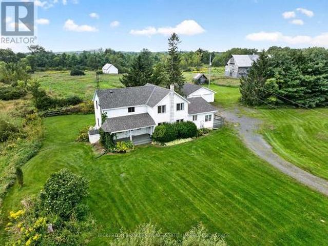 852 Kyes Road, Front Of Leeds & Seeleys Bay, ON, K0E 1L0 house for sale | Listing ID X13746 | Royal LePage