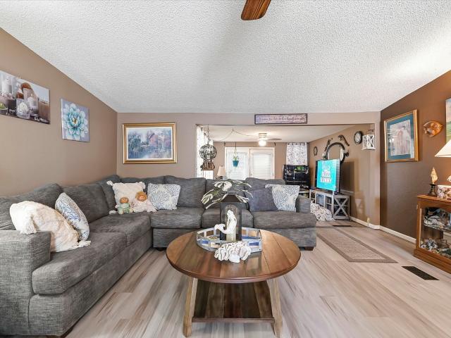 852 Old Magnolia Dr