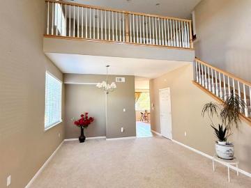 852 Meadow View Dr