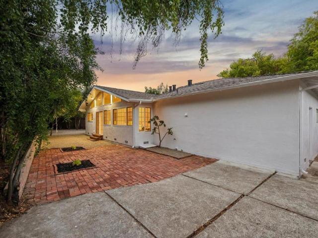 852 Ross Court