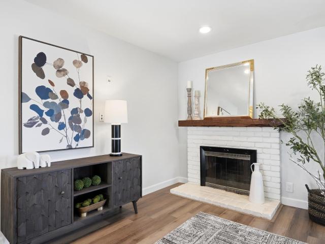 853 Arbor Ct