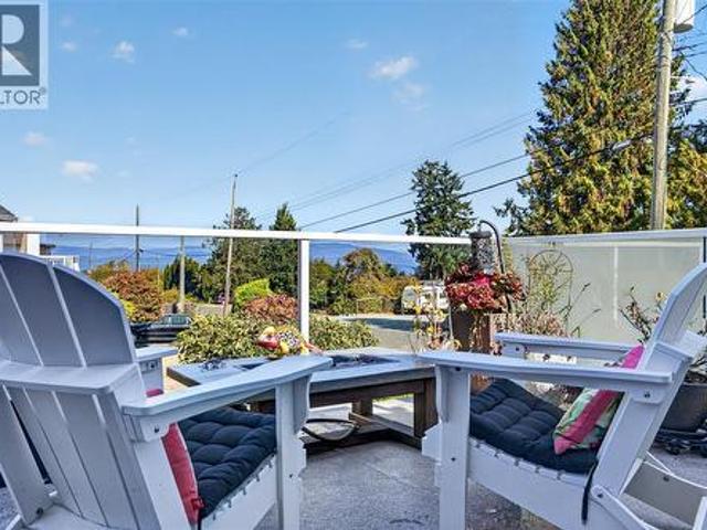 853 Glenhale Cres, Parksville, BC, V9P 1Z8 Luxury House for sale | Listing ID 1049 | Royal LePage Carriage Trade Luxury Properties