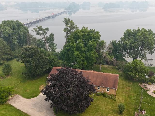 853 NEFF Court