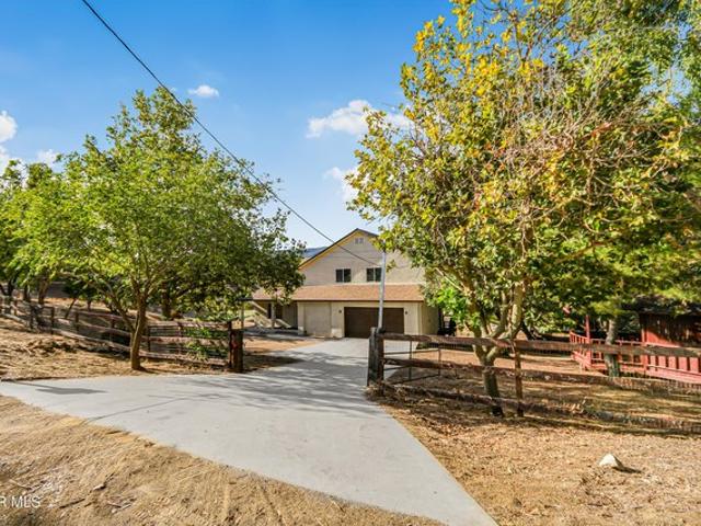 8546 Calva St, Leona Valley, CA 93551