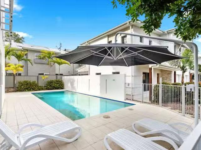 8/541 Esplanade, Urangan, QLD 4655