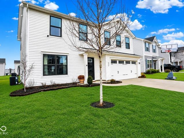 854 McArthur Drive