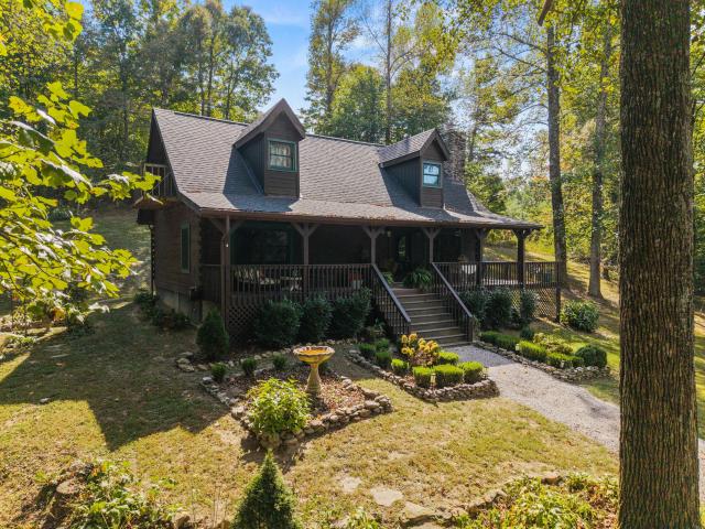 854 Wildrose Road