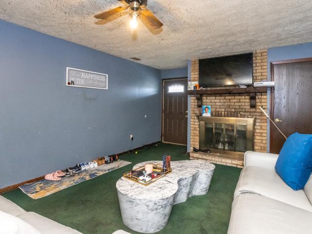 8557 La Corrida Ct, Indianapolis, IN 46227 | MLS #22075