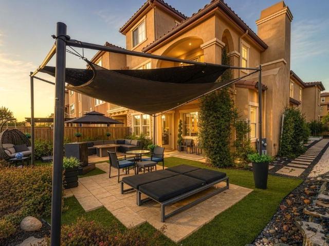 8559 Old Stonefield Chase