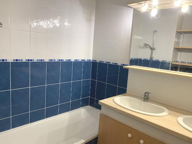 855 € c.c. appartement 3 pièces 59.55m² 33470 gujan mestras