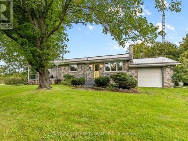8567 Franktown Road, Ottawa, ON, K0A 1B0 house for sale | Listing ID X13706 | Royal LePage
