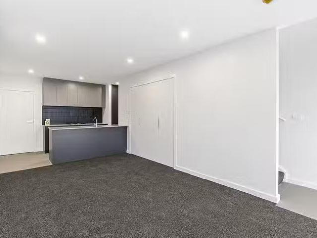 85/60 Kingsland Parade, Casey, ACT 2913