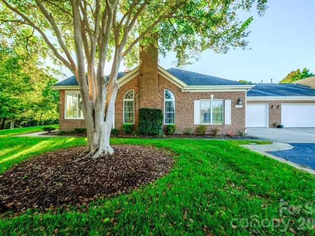 8562 Highland Glen Drive