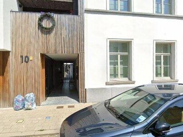 8563 m2 apartment for rent in Beveren