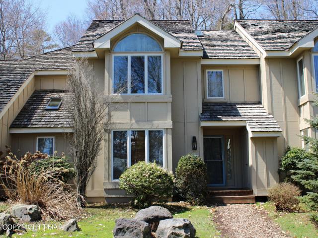 856 Crest Pines Ln, Pocono Pines, PA 18350 | MLS #PM 137895