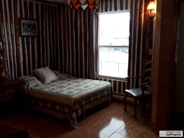 856, rue Principale, St Donat à louer