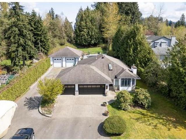 8572 Bannister Drive, Mission, BC, V2V 6Y3 Luxury House for sale | Listing ID R3113 | Royal LePage Carriage Trade Luxury Properties