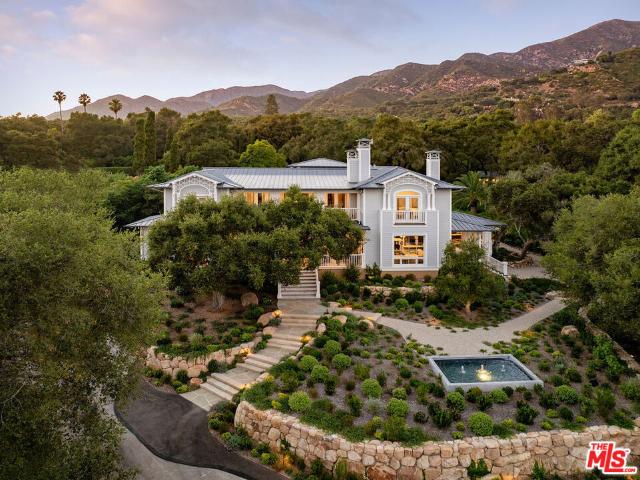 857 Picacho Lane