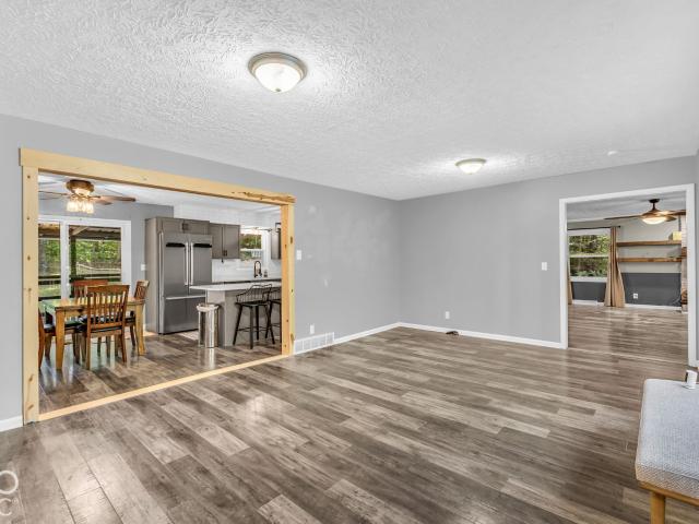8581 N Goat Hollow Road