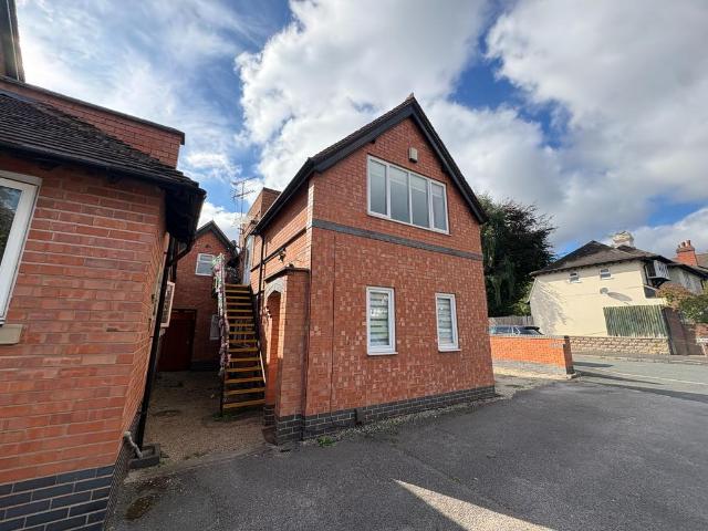 858 Chester Road, Sutton Coldfield, B24 1 bed flat to rent £825 pcm £190 pw