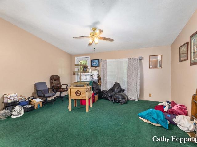858 Kellogg Road