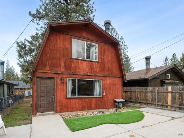 858 Norwood Ln, Big Bear City, CA 92314 | MLS #32502