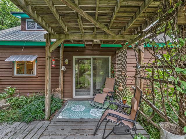 8594 W Old State Road