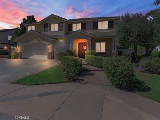 8597 Barnwood Ln, Riverside, CA 92508