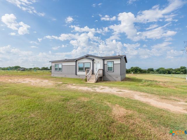 859 Ivy Switch Rd, Luling, TX 78648 | MLS #589654