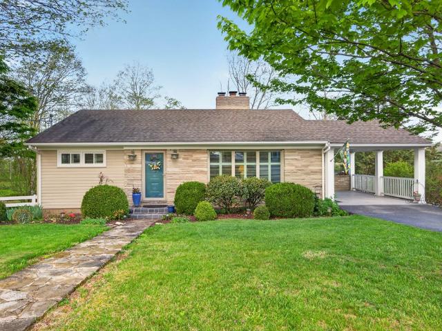 859 Mountain View Drive