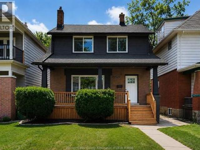 859 Moy Avenue, Windsor, ON, N9A 2N7 house for sale | Listing ID 26018 | Royal LePage
