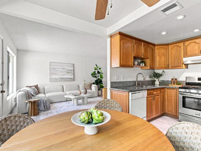 859 W 13th Street 2