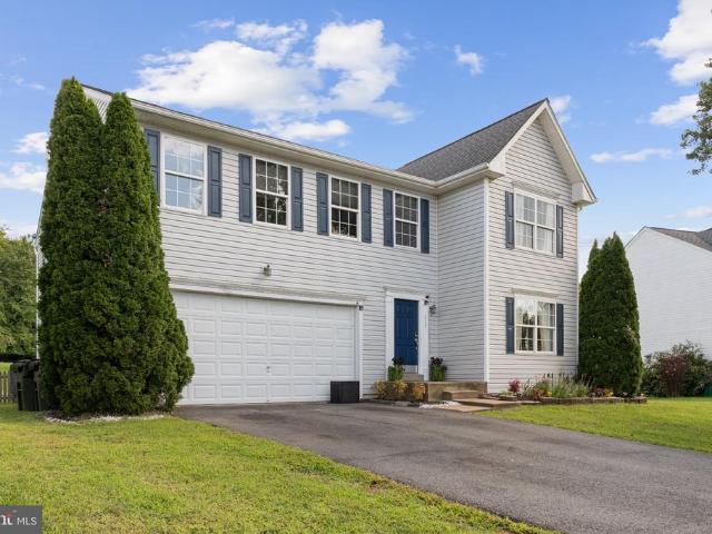 859 Woodcrest Loop