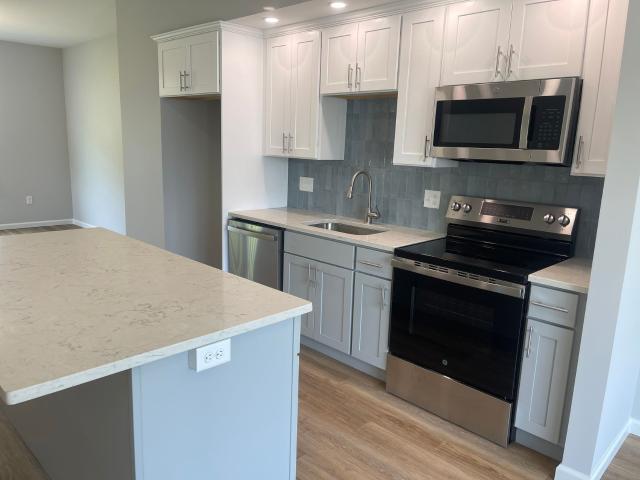 85 Belvedere Drive, Tolland, US, CT