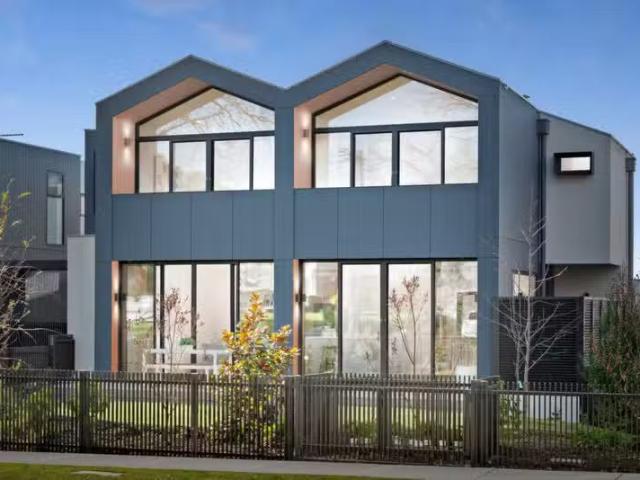 8/5 Braeside Avenue, Camberwell VIC 3124 Townhouse For Lease