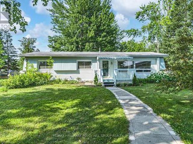85 Hawthorne Drive, Innisfil, ON, L9S 1N5 house for sale | Listing ID N13617 | Royal LePage