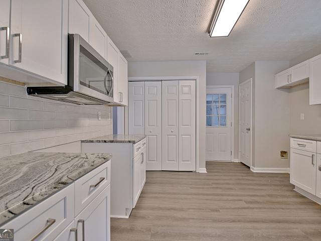 85 Holly Springs Road