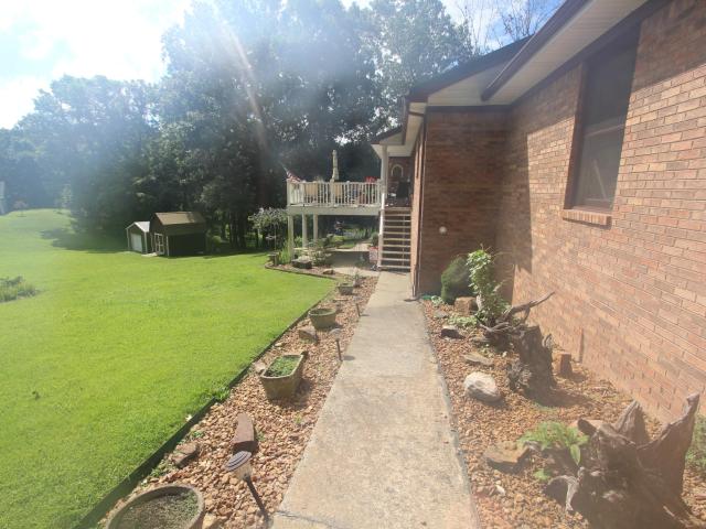 85 Lagus Road