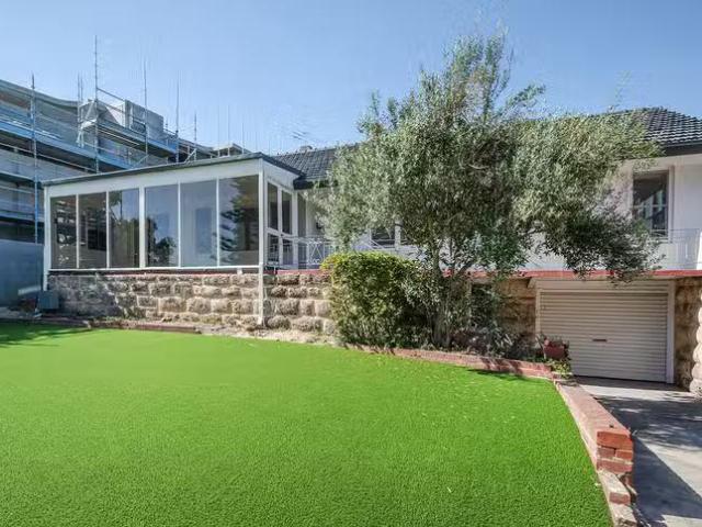 85 Lake Monger Drive, Wembley, WA 6014